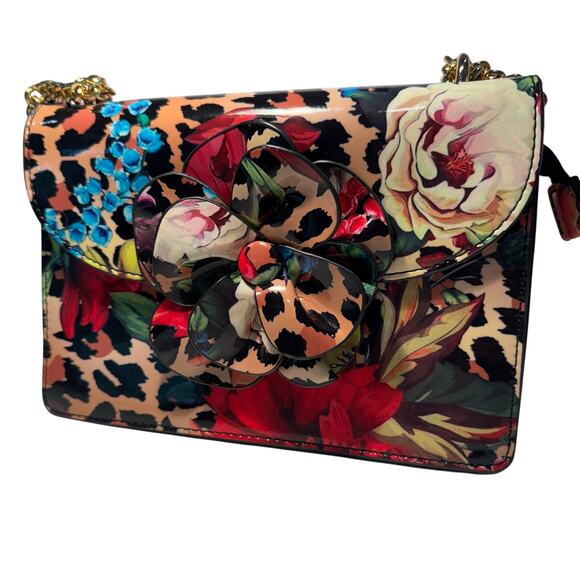 Timmy Woods retired and signed one-of-a-kind patent floral bag - Picture 1 of 12